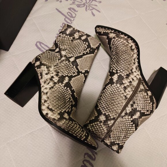 New Aldo Booties 7.5